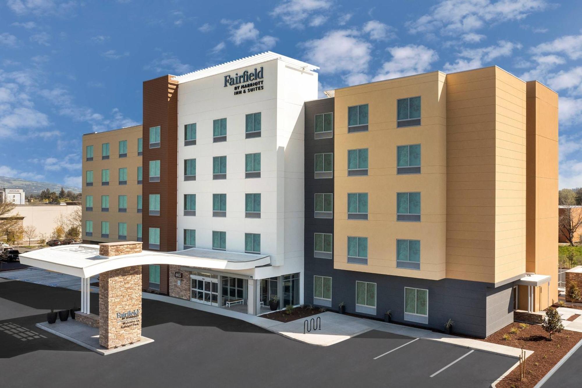 Fairfield Inn & Suites By Marriott Santa Rosa Rohnert Park Exteriér fotografie